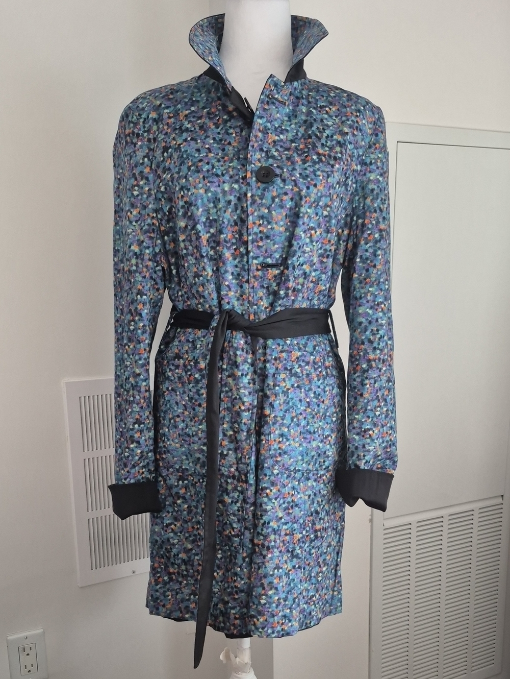 Liberty Arts Fabric Pointillism Blue Reversible Trenchcoat Size Medium